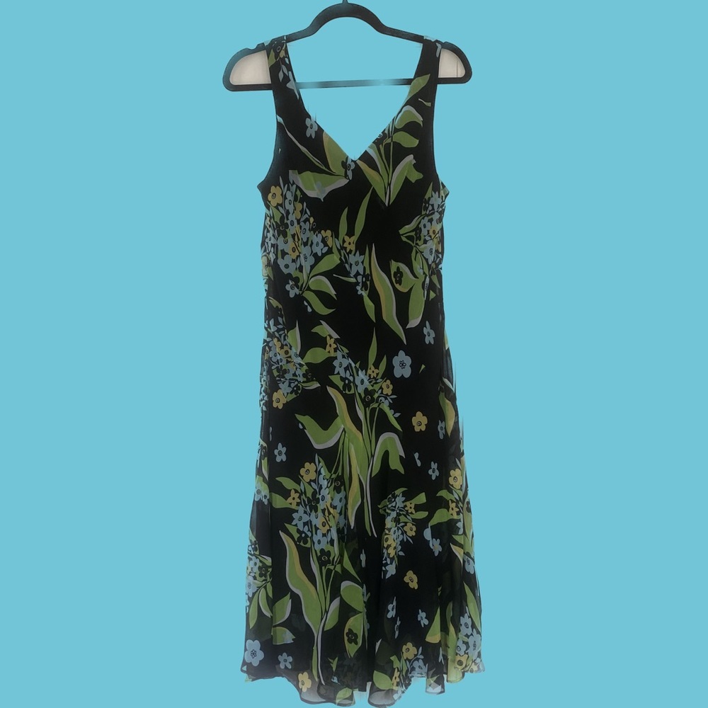 VINTAGE FLORAL DRESS